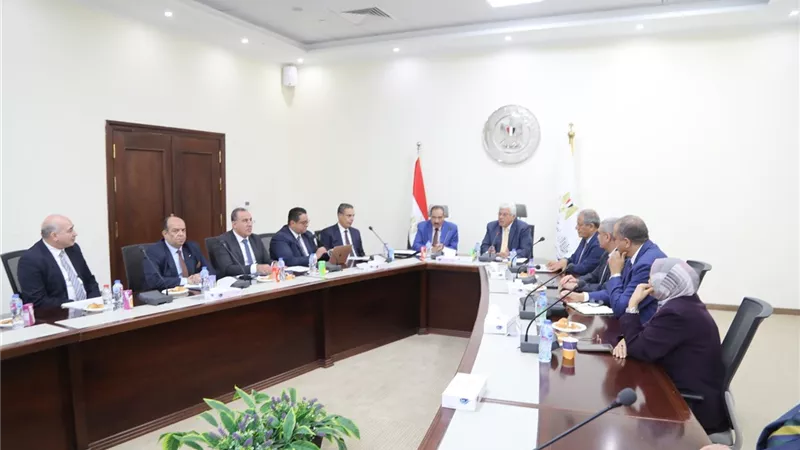 لأول مرة بدء أعمال اللجنة العليا لاختيار عمداء المعاهد العليا