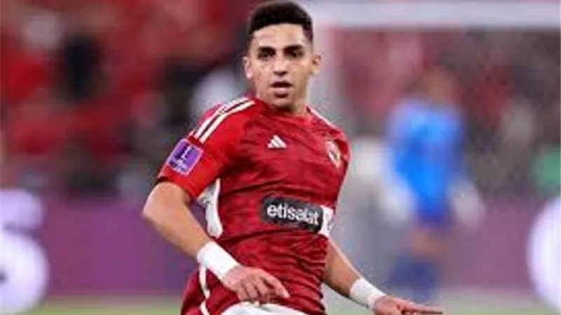 كوكا يعود للمشاركة في تدريبات الاهلي استعدادا لبورتو