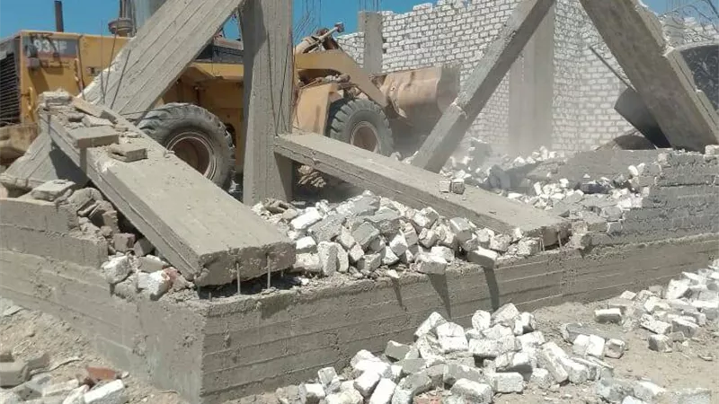 ازالة عدد من التعديات على الاراضى الزراعية بخورشيد