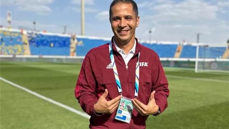 محمود عاشور حكما للفار فى مباراة مان سيتى والعين بمونديال الأندية