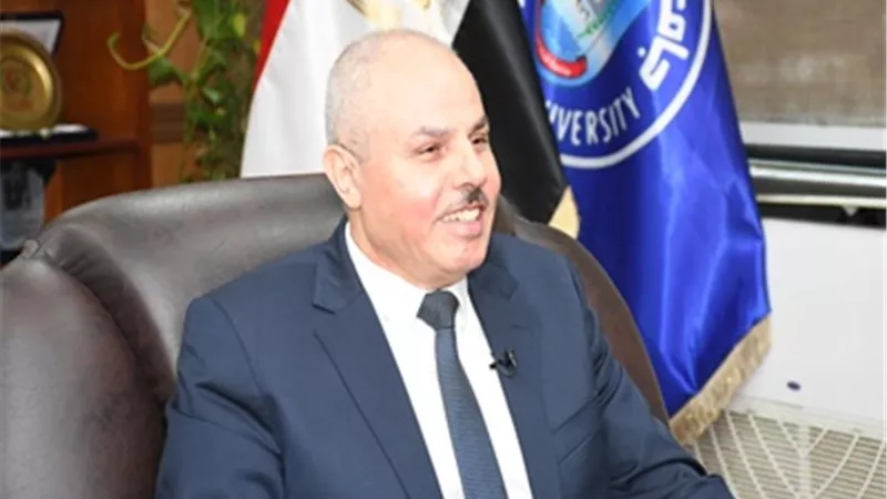 4 محاضرات دولية ضمن المؤتمر السادس للدراسات العليا بتجارة القناة