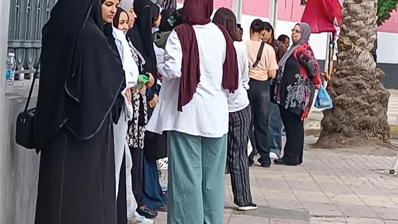 اللغة العربيه للطالب المتوسط مع جزئيات للمتميزين بالاسكندرية