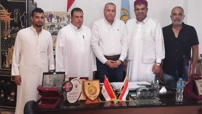 مجلس إدارة مركز شباب المثانى في زيارة لمديرية الشباب بمطروح