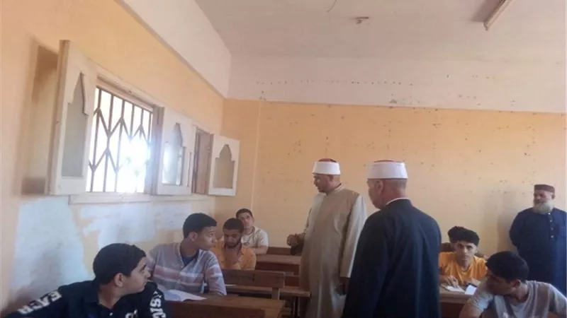 «شهاوي» يتفقد لجان امتحان «التوحيد» للثانوية الأزهرية