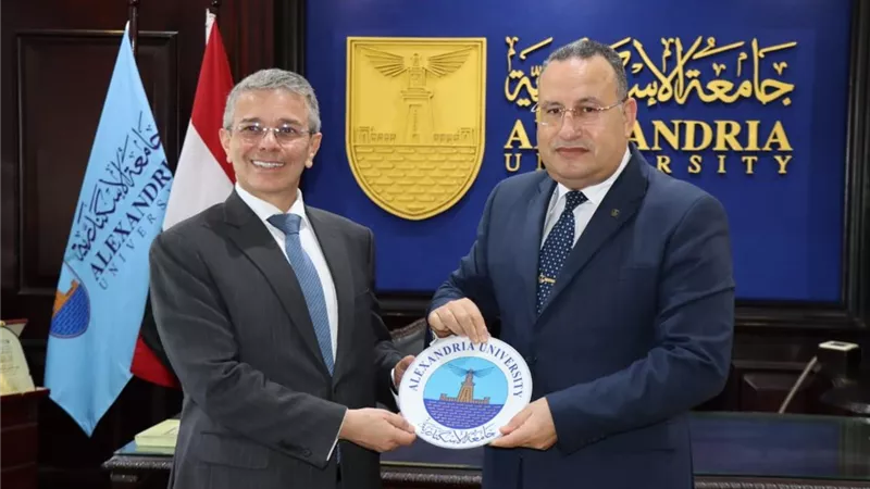 تعاون بين الجمارك وجامعة الإسكندرية للاستثمار فى التنمية البشرية