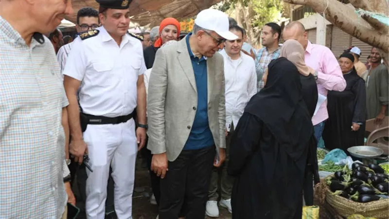 محافظ المنيا يوجّه بحلول فورية ودعم الحالات الإنسانية