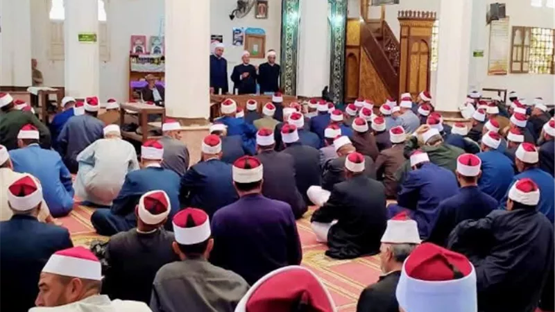 اجتماع مدير مديرية الأوقاف بكفر الشيخ، بإدارات فوه، ومطوبس قبلي