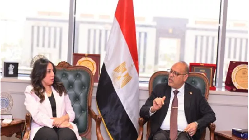 وزير العمل يستعرض انجازات تطوير 5 مراكز تدريب مهني بالمحافظات