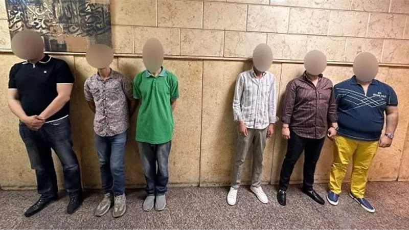 كشف ملابسات مشاجرة بين أهالي وعاملين بمقهى في مصر الجديدة