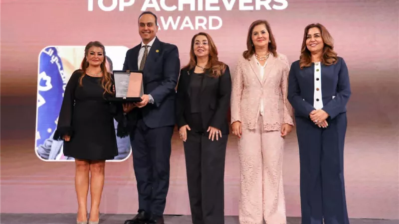 الرعاية الصحية: استكمال منظومة التأمين الشامل من أولويات الرئيس والحكومة