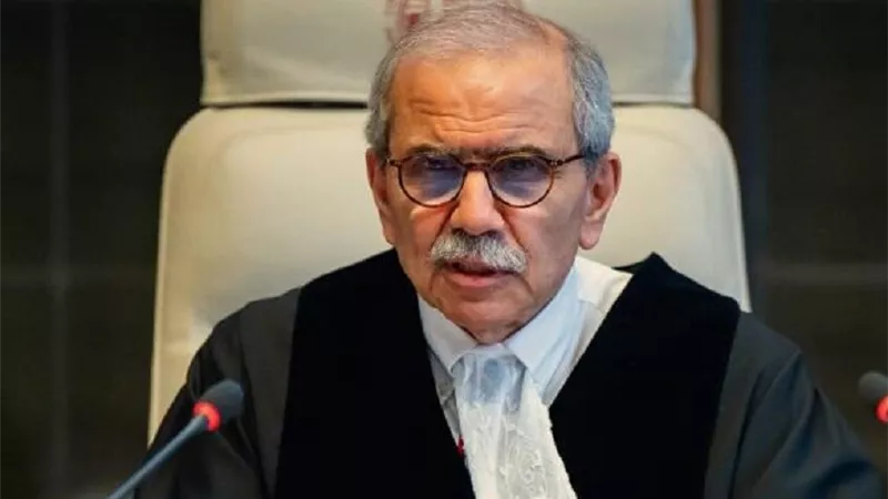 رئيس وزراء لبنان يؤكد وقوف بلاده إلى جانب البحرين ودول الخليج كافة
