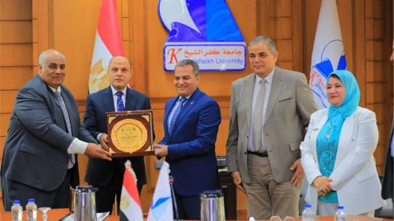 مجلس جامعة كفر الشيخ يوافق على الخطه الاستراتيجيه ٢٠٢٥ـ٢٠٣٠ م
