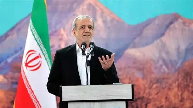 الرئيس الإيراني يؤكد التزام بلاده بوقف إطلاق النار ما لم تنتهك إسرائيل الهدنة