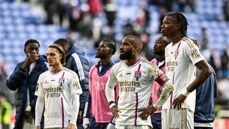 هبوط أولمبيك ليون رسمياً إلى دوري الدرجة الثانية الفرنسي