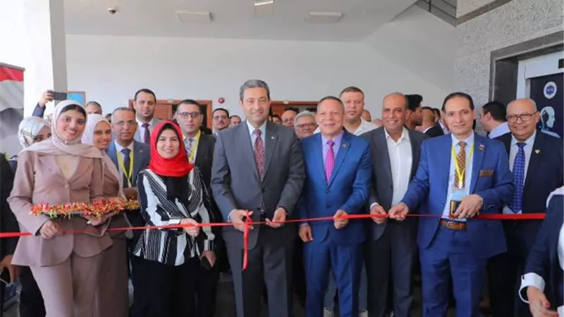 إفتتاح معرض مشروعات التخرج لطلاب كلية الحاسبات بدمياط