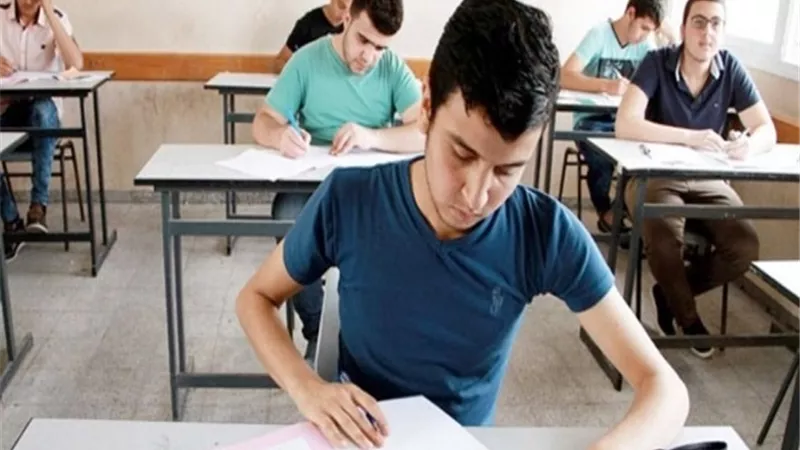 كم عدد الأسئلة ودرجات مادة التاريخ لـ الثانوية العامة 2025