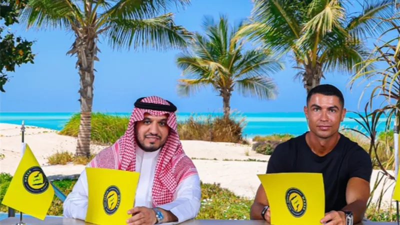 أرقام خيالية| تعرف على راتب رونالدو بعد تجديد عقده مع النصر