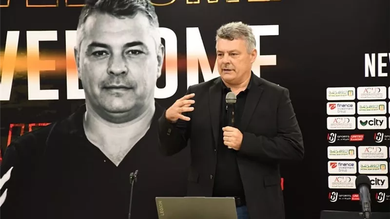 الاتحاد الدولي يسلط الضوء على تولي باسكوال تدريب فراعنة اليد