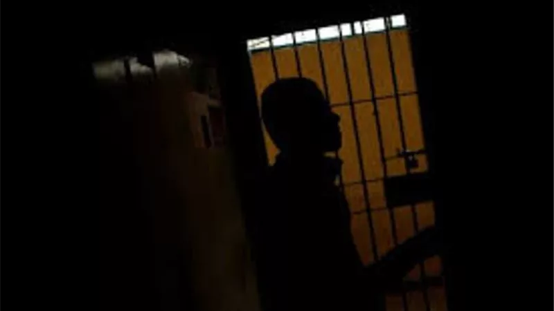 3 سنوات وراء القضبان لمروجى الأكاذيب على السوشيال ميديا
