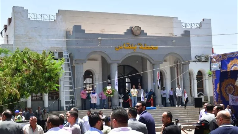 محافظ الدقهلية ورئيس السكك الحديد يفتتحان وصلة خط بلقاس- المنصورة