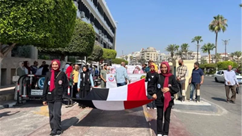 طلاب جامعة القناة يُشاركون في فعاليات اليوم العالمي للتبرع بالدم
