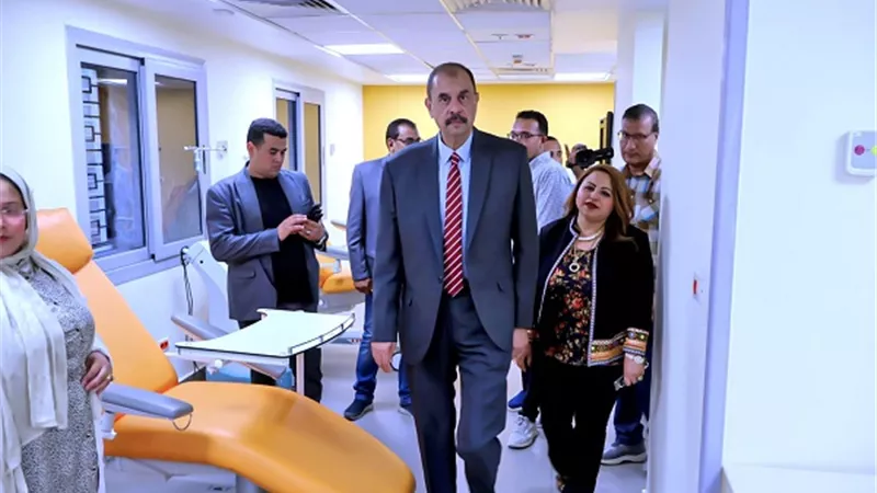 محافظ سوهاج يشارك في فعاليات اليوم العالمي للتبرع بالدم