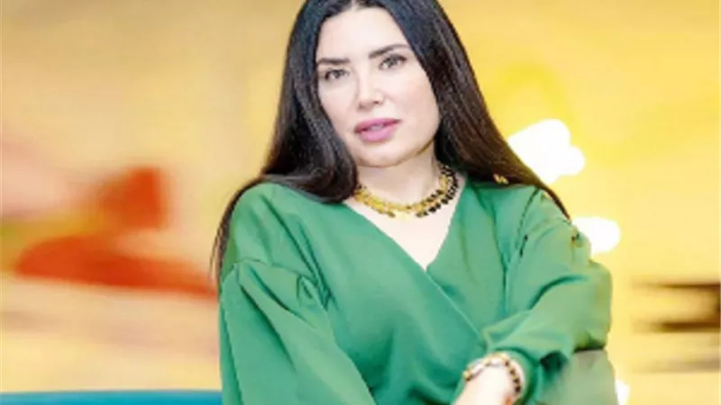 عبير صبرى تعلن عن انفصالها من زوجها بعد زواج دام 7 سنوات