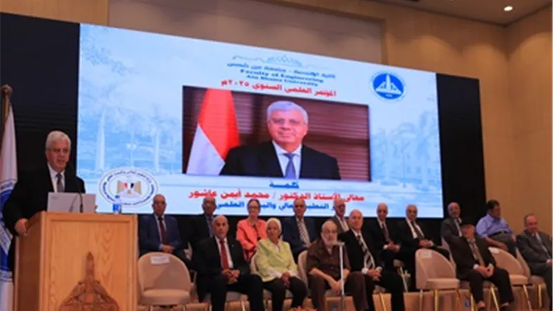 أيمن عاشور: نهدف الى إعداد أول خريطة بحثية شاملة لكل إقليم بمصر