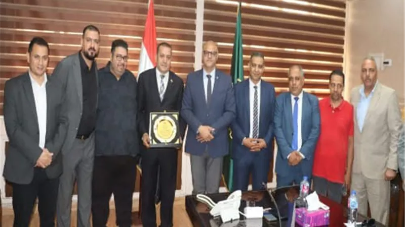 محافظ القليوبية يكرم الأندية والرموز الرياضية تقديراً لإنجازاتهم في موسم 2024-2025