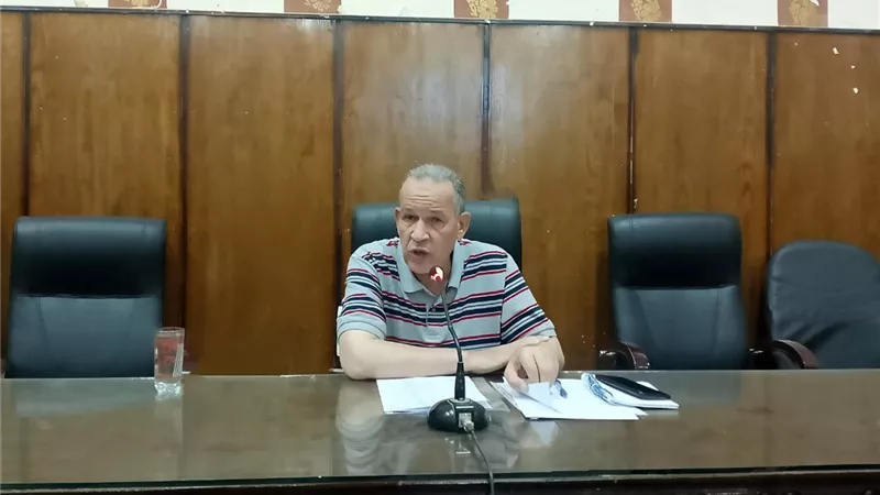 محافظ أسيوط يؤكد دعم كامل للعملية التعليمية