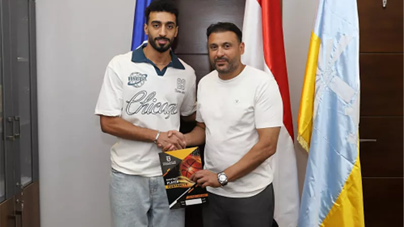 نادي سموحة يتعاقد مع لاعب كرة السلة “معاذ أيمن” قادمًا من الزمالك