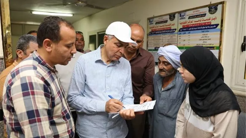 محافظ المنيا يوجه بإزالة أجهزة الرسيفر من الوحدات المحلية