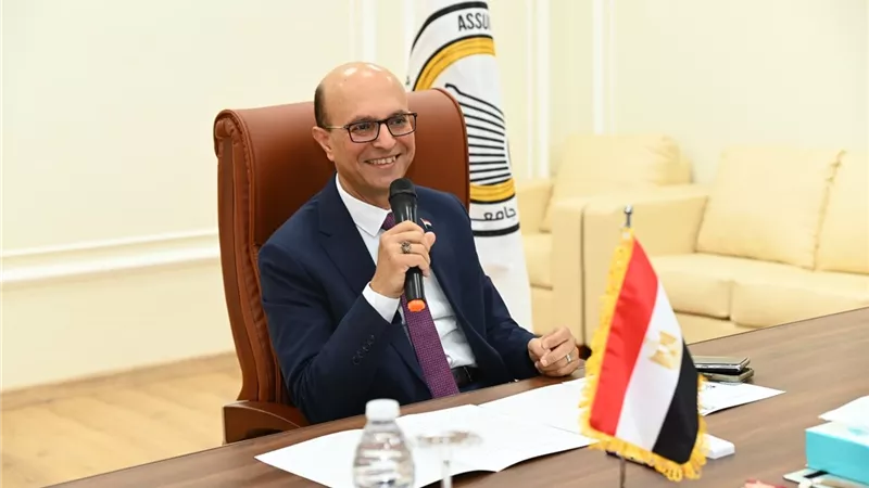 الدكتور المنشاوي يترأس الاجتماع الحادي عشر للمجلس الأكاديمي