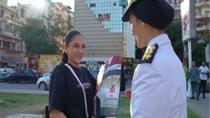 الداخلية تشارك المواطنين الاحتفال بذكرى ثورة 30 يونيو