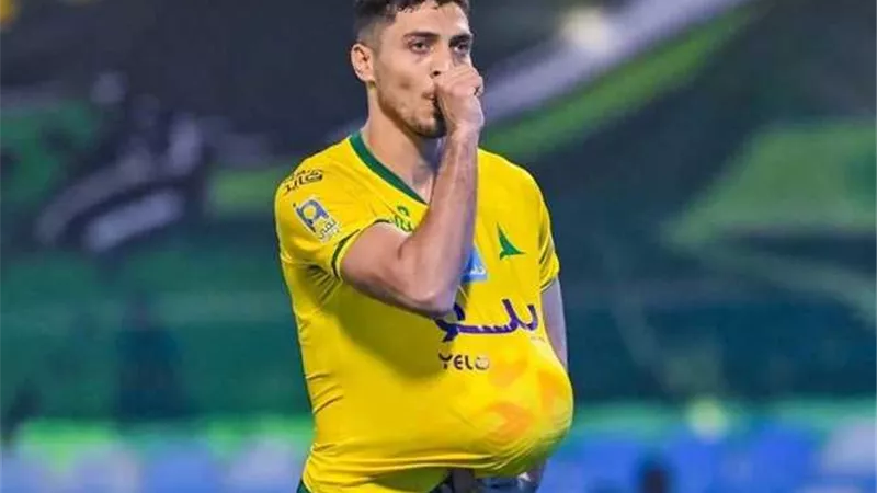 محمد شريف يكشف عن وجهته المقبلة