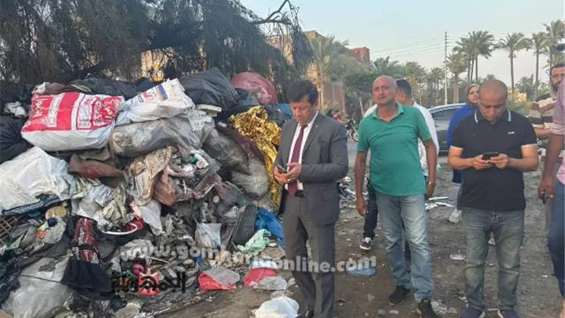 إغلاق مخازن الخردة بكفر البطيخ