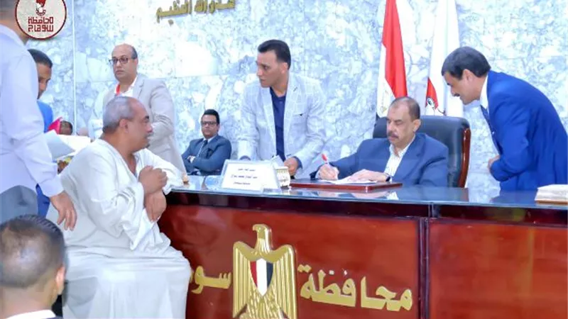 سراج يعقد اللقاء الجماهيري الأسبوعي للاستماع لشكاوى المواطنين