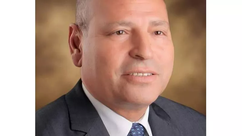 محافظ القاهرة: رفع درجة الاستعداد للتعامل مع الأمطار وفرق طوارئ لمواجهة تجمعات المياه