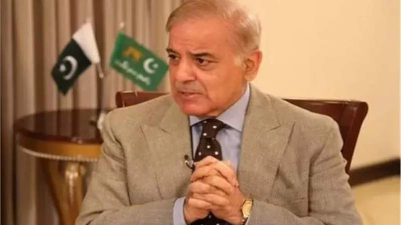 رئيس وزراء باكستان يؤكد دعم بلاده الدائم لإيران