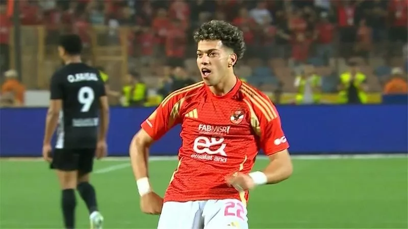 الأهلى يعلن تمديد عقد إمام عاشور لهذا السبب