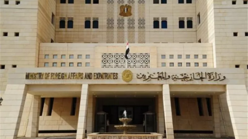 الخارجية السورية: قرار ترامب برفع العقوبات نقطة تحول مهمة