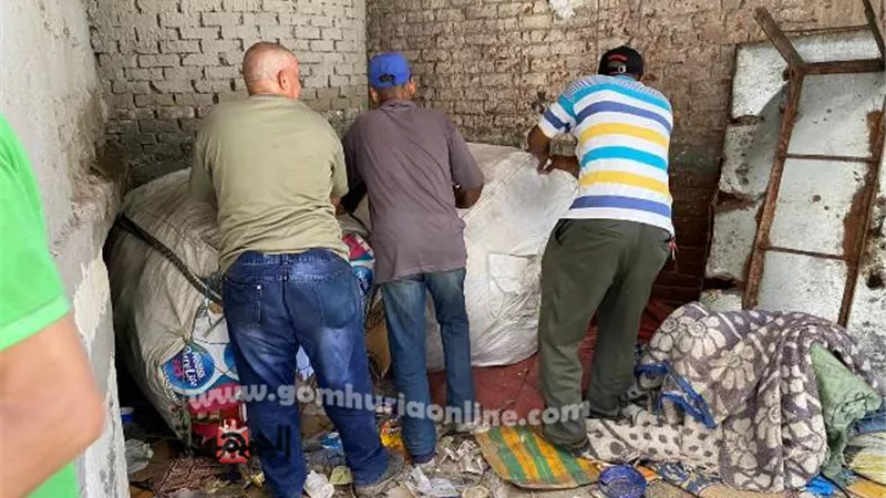 حملة للقضاء على النباشين بمحرم بك وسط الاسكندرية