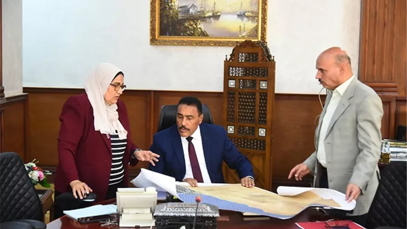محافظ مطروح يعتمد خريطة الحدود الإدارية للمحافظة