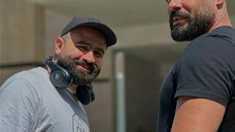 أحمد صلاح حسنى يتألق من كواليس تصوير فيلم 