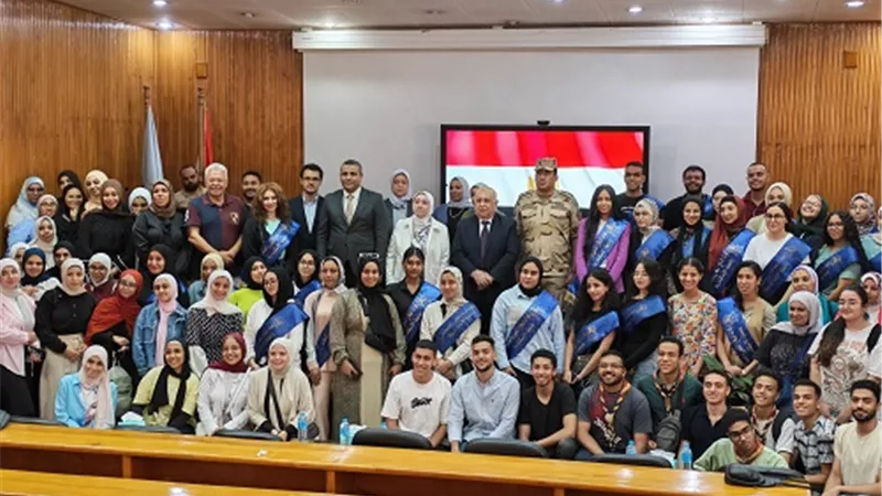 طلاب كلية علوم الاسكندرية يتعرفون على اساليب حروب الجيل الرابع