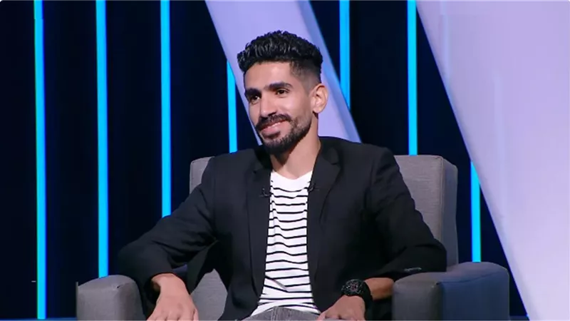 لم أتوقع انتقال زيزو للأهلي ولم يعد هناك انتماء.. شاهد محمد فاروق
