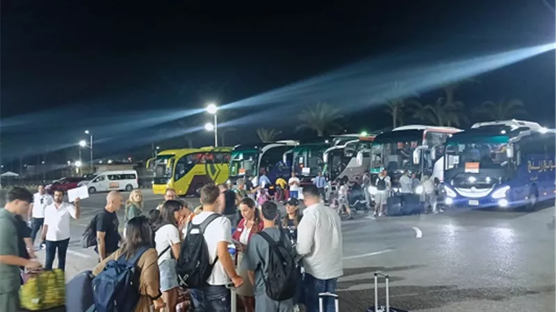 استقبال ٢٧١ رحلة طيران شارتر في مطروح