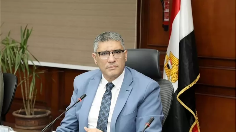 محافظ الجيزة :حملات تفتيش لرصد التزام المخازن باشتراطات السلامة