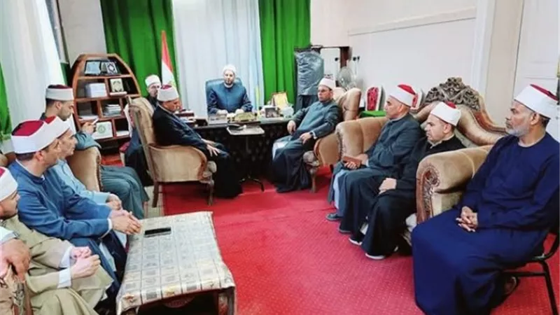 رفع كفاءة الجهاز الادارى ودعم الخطاب الدينى