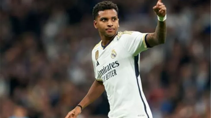 باريس سان جيرمان يقترب من ضم نجم ريال مدريد